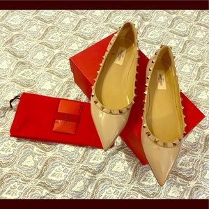 Valentino Poudre Rockstud Patent Flat WORN ONCE